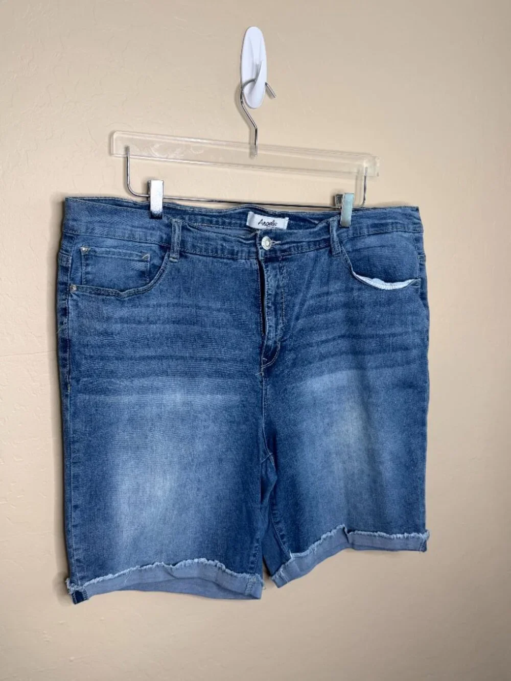 Angel Cuffed Long Bermuda Shorts Size 22W #76